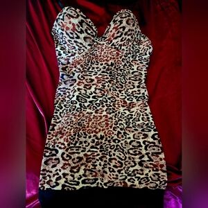 "2x" leopard print shapewear tank